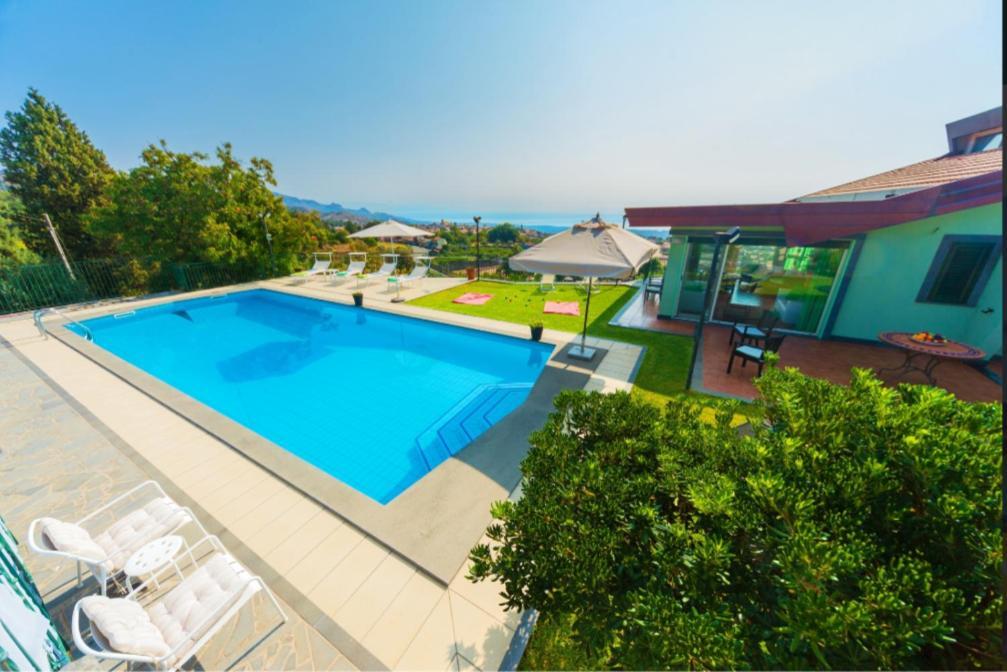Villa Capogrecale - Piscina Riscaldata Piedimonte Etneo Dış mekan fotoğraf