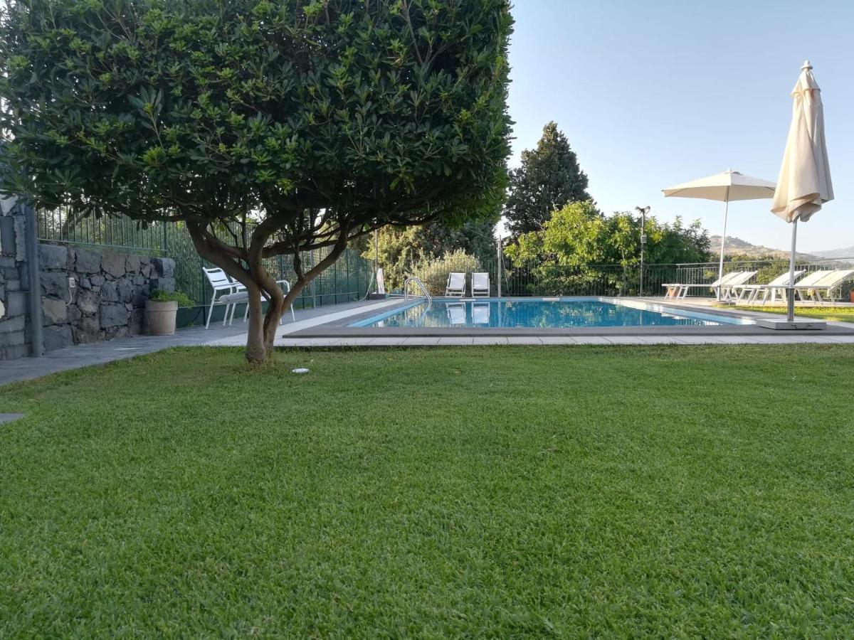 Villa Capogrecale - Piscina Riscaldata Piedimonte Etneo Dış mekan fotoğraf