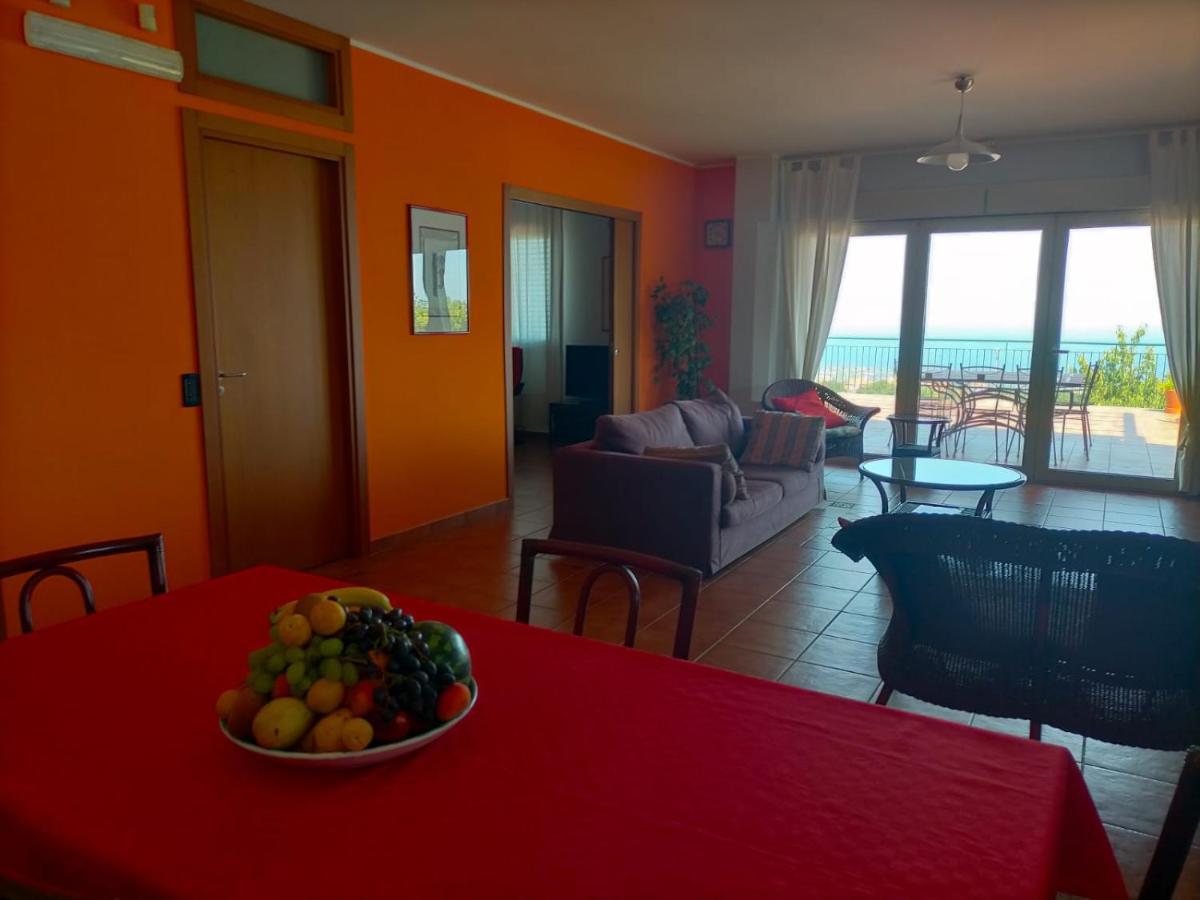 Villa Capogrecale - Piscina Riscaldata Piedimonte Etneo Dış mekan fotoğraf