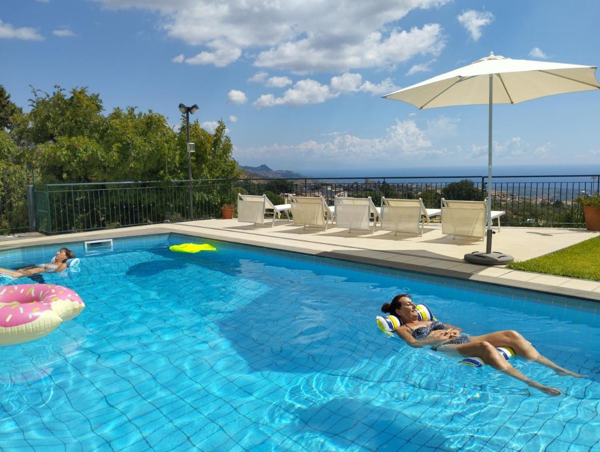 Villa Capogrecale - Piscina Riscaldata Piedimonte Etneo Dış mekan fotoğraf