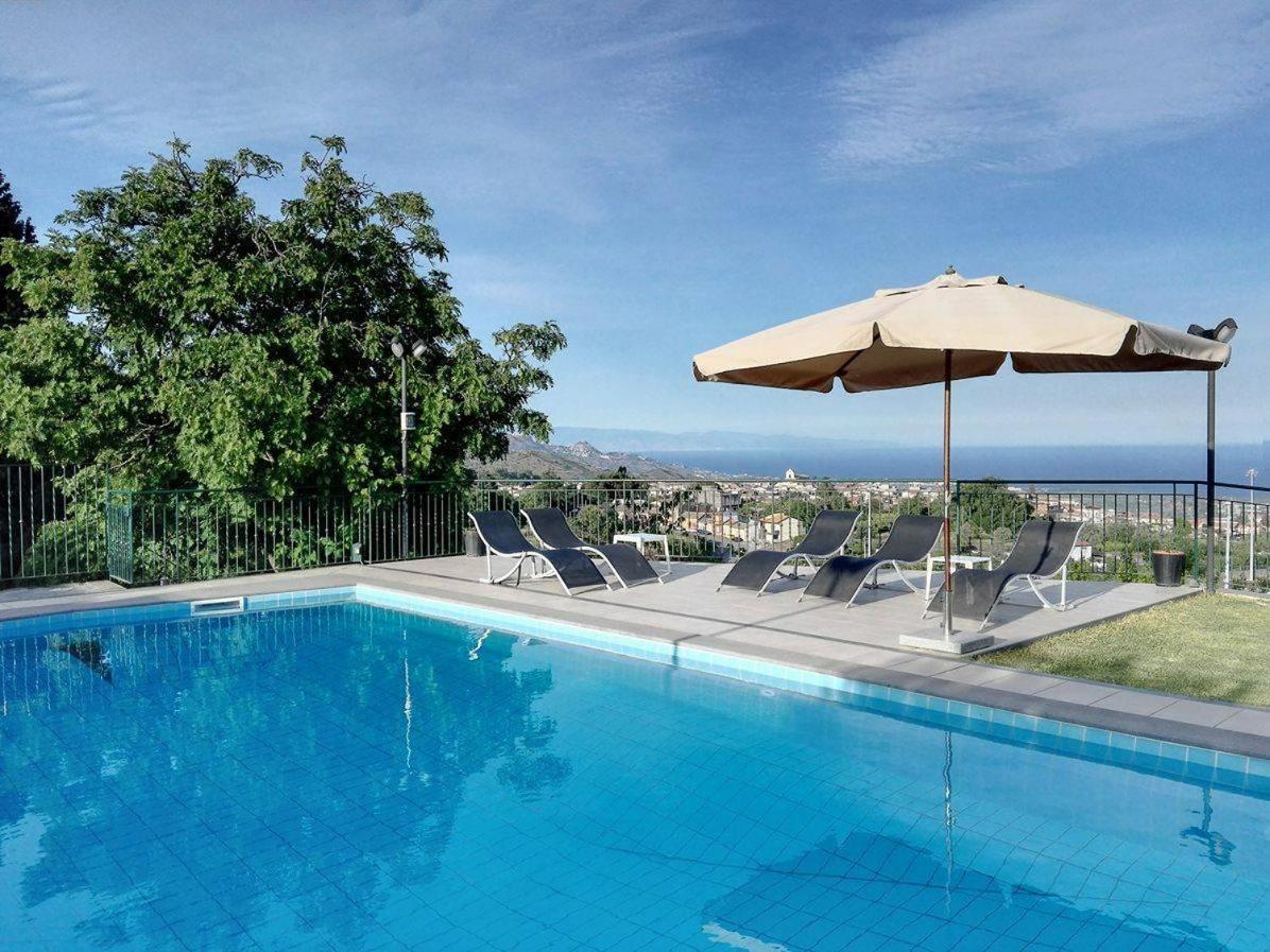 Villa Capogrecale - Piscina Riscaldata Piedimonte Etneo Dış mekan fotoğraf