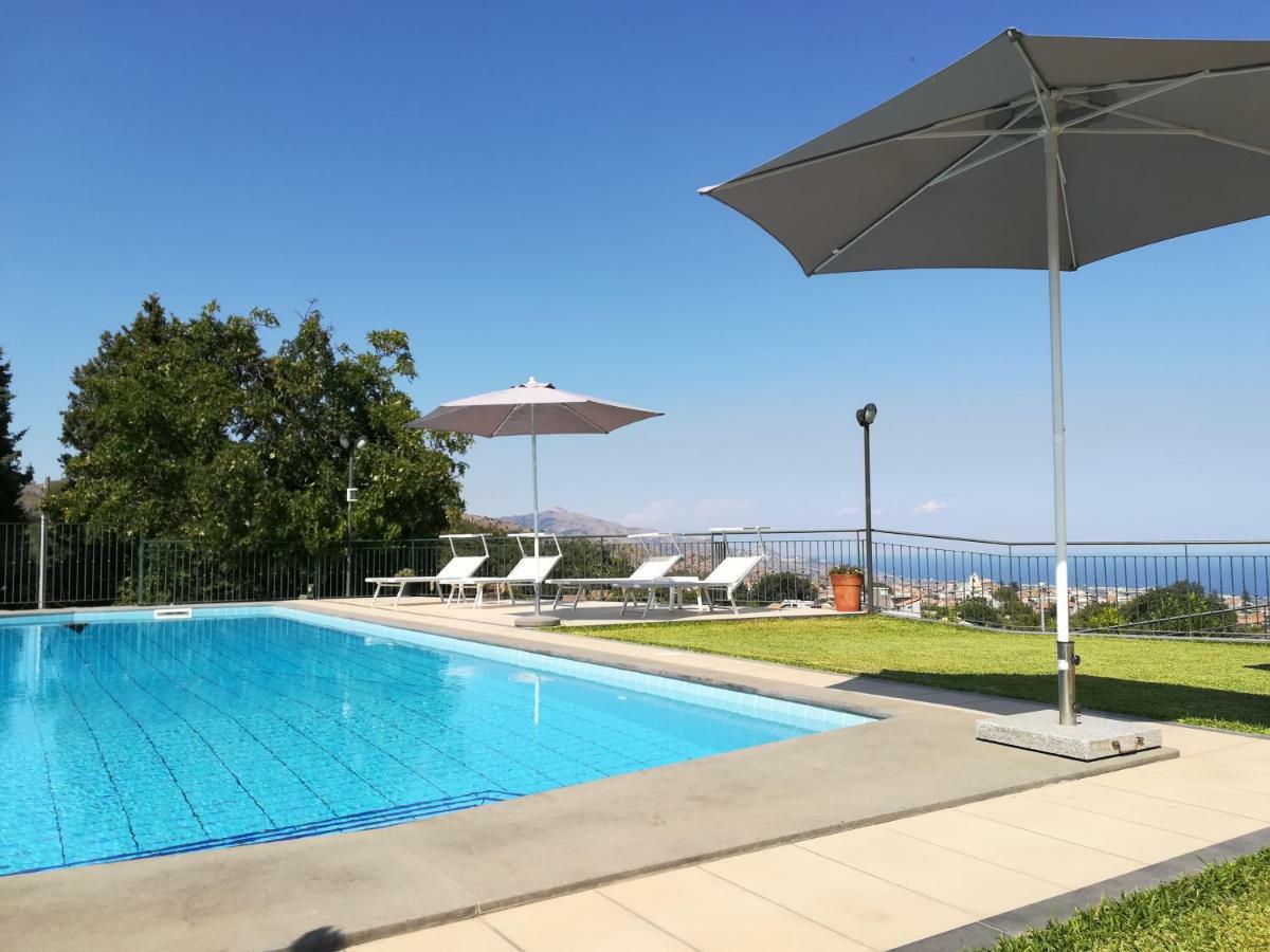Villa Capogrecale - Piscina Riscaldata Piedimonte Etneo Dış mekan fotoğraf