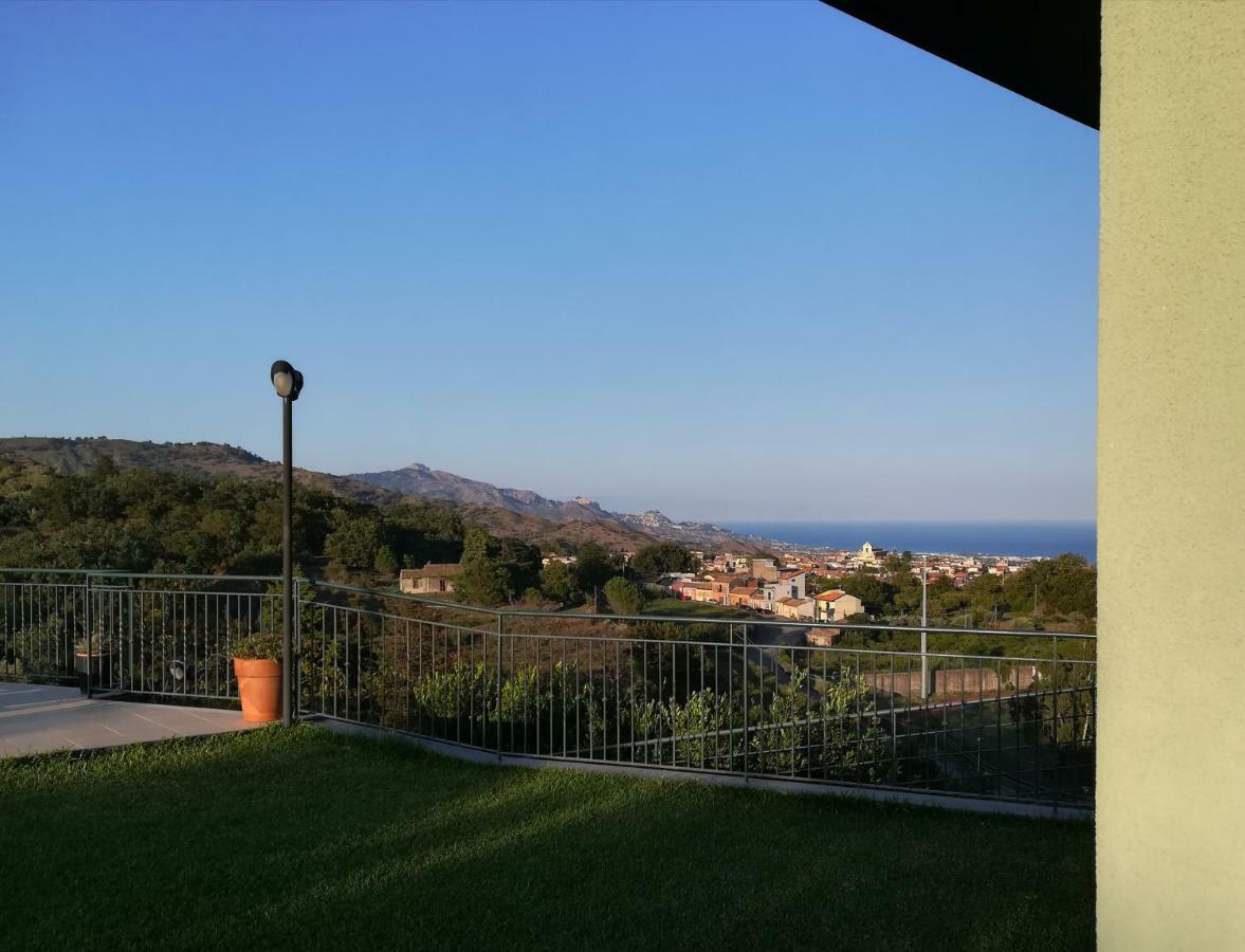 Villa Capogrecale - Piscina Riscaldata Piedimonte Etneo Dış mekan fotoğraf